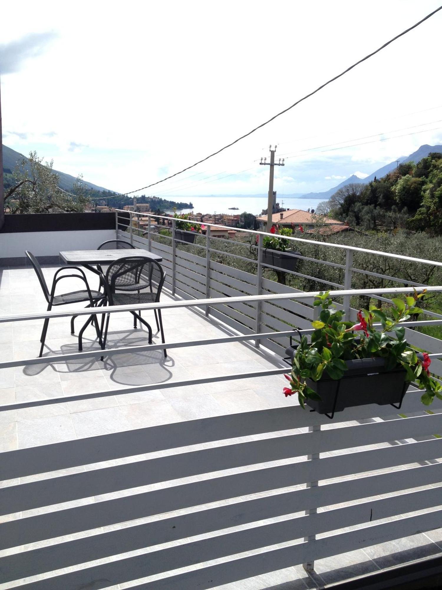 Apartment Lake View Malcesine Exterior photo